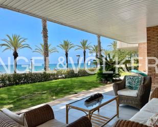 Vista exterior de Planta baixa en venda en Salou amb Calefacció, Jardí privat i Terrassa