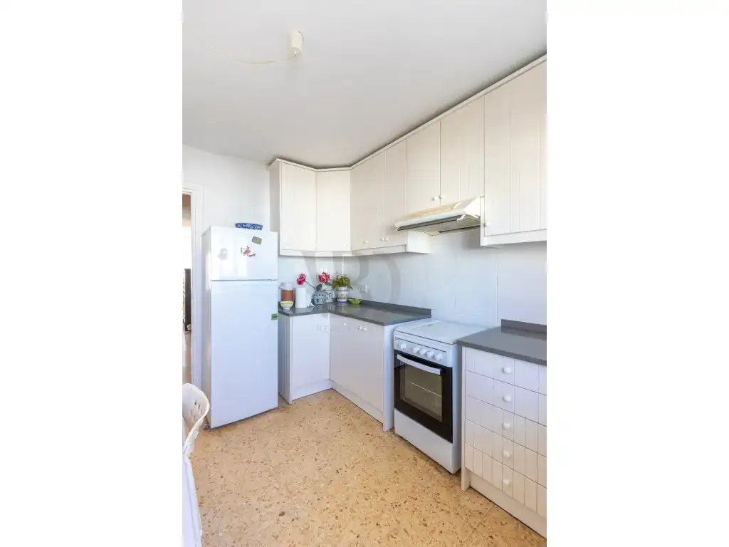 Küche von Dachboden zum Verkauf in Eivissa mit Terrasse