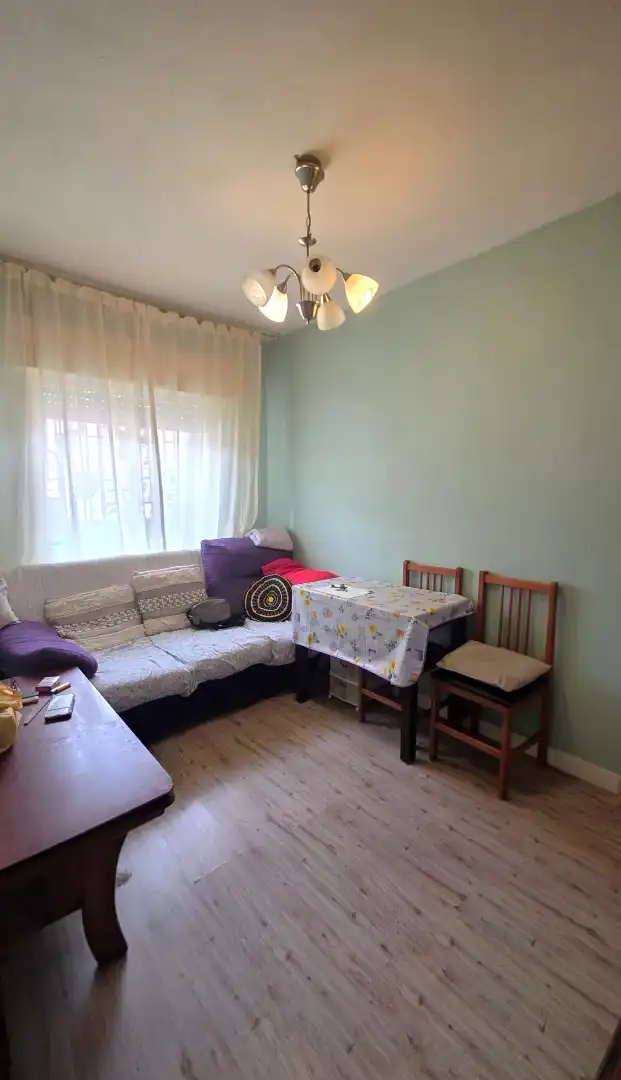 Sala d'estar de Pis en venda en Madrid