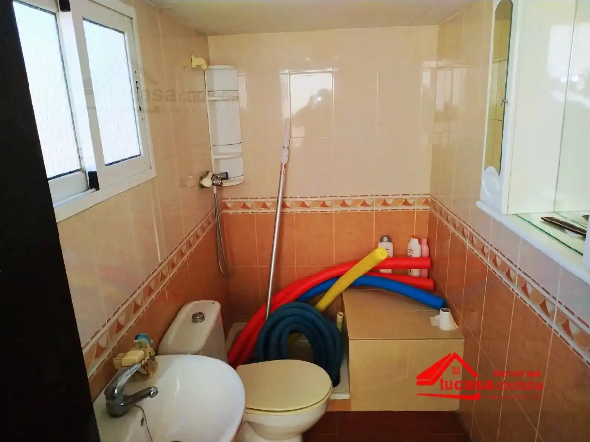 Bathroom of Country homes for sale in Córdoba  with Air Conditioner, Private garden and Storage room