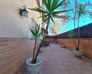 Garden of Flat to rent in Sabadell  with Air Conditioner, Heating and Parquet flooring