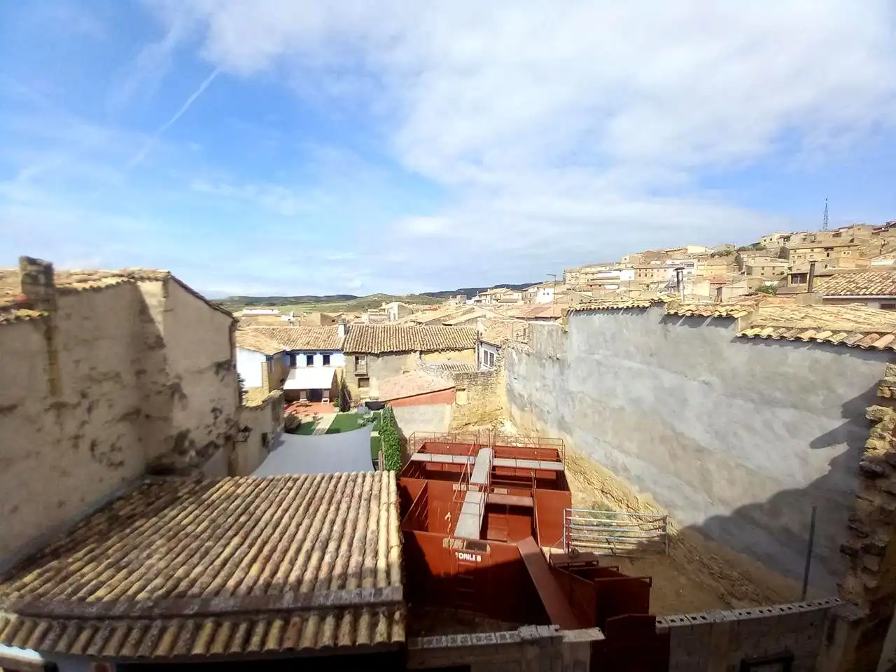 Vista exterior de Casa o chalet en venta en Luna con Jardín privado, Terraza y Trastero