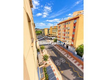 Wohnung mit Aufzug zum Verkauf in Calle Martínez de la Rosa