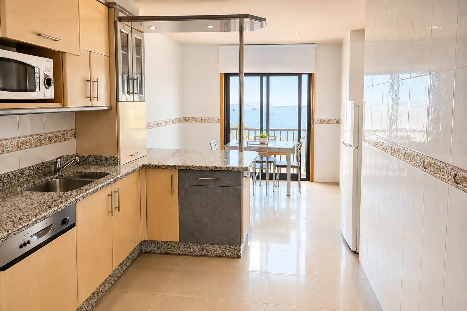 Cocina de Piso en venta en Marín con Calefacción y Trastero
