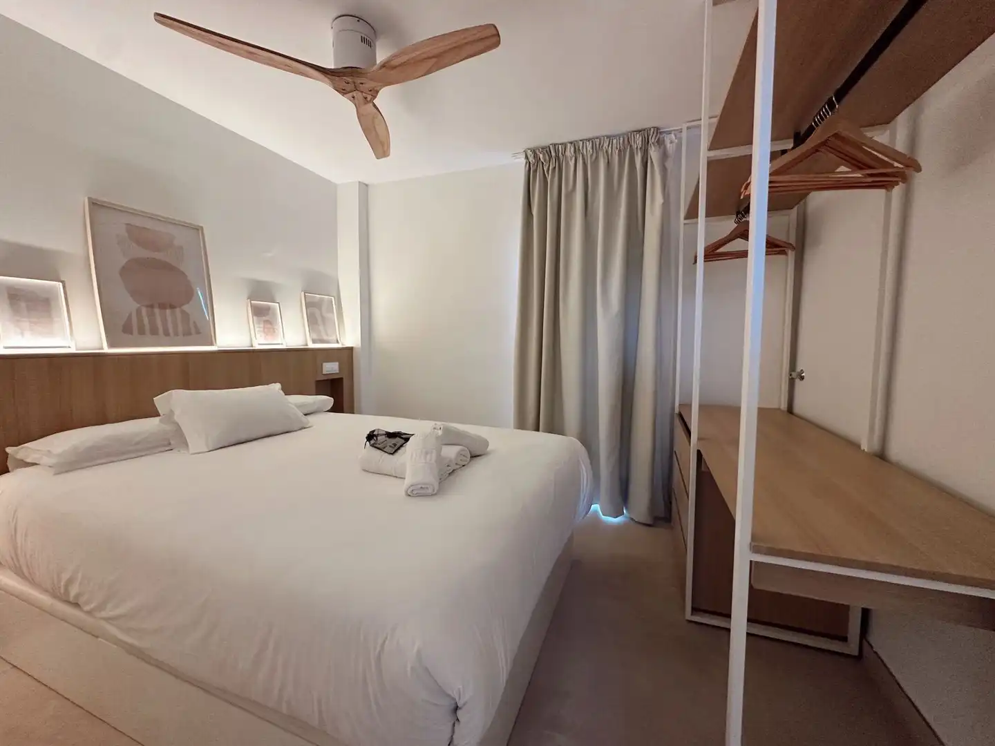 Dormitori de Apartament de lloguer en Marbella amb Aire condicionat, Calefacció i Moblat