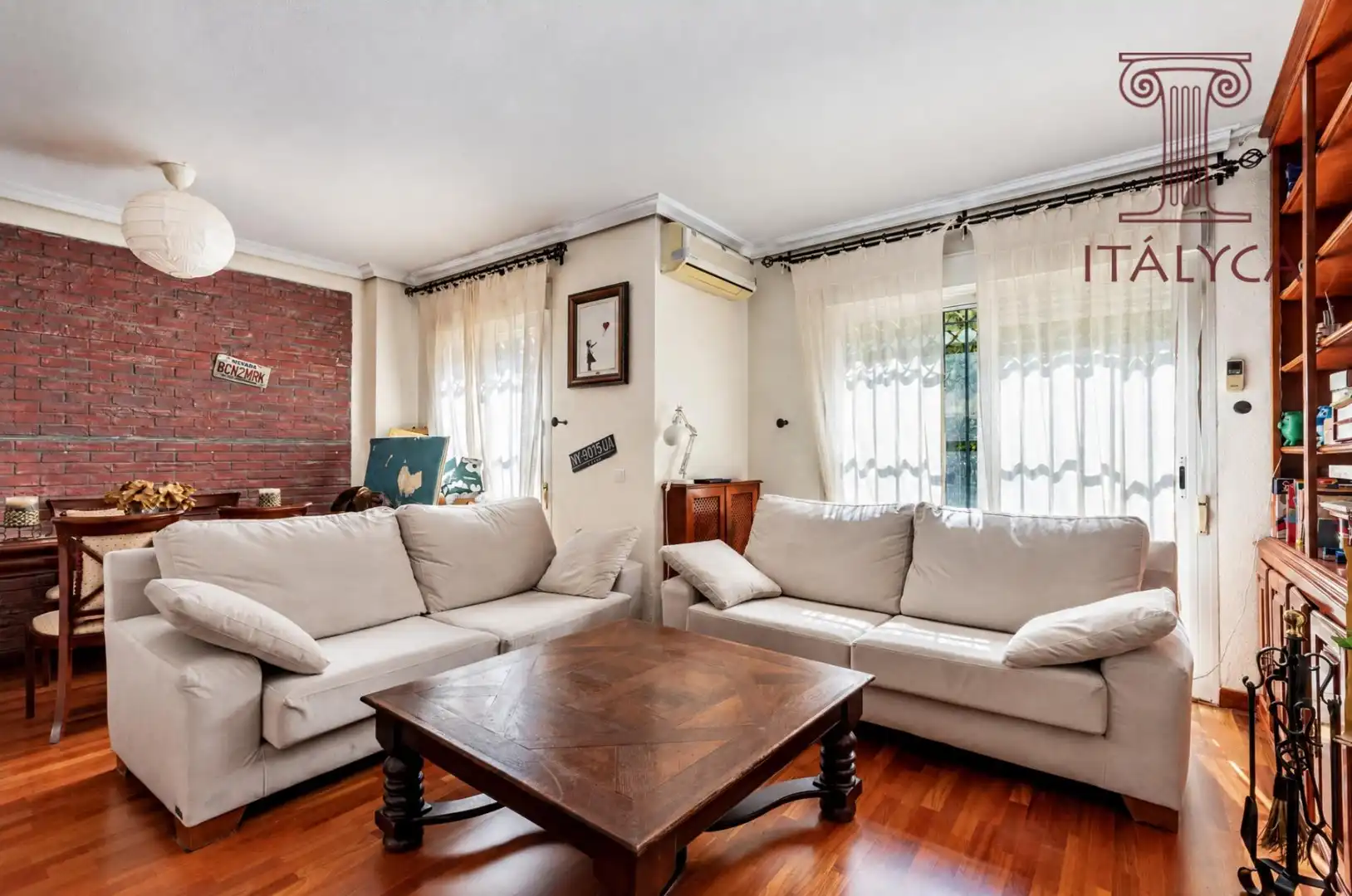 Casa aparellada amb terrassa en venda a Avenida Avenida Clara Campoamor, imagen 7