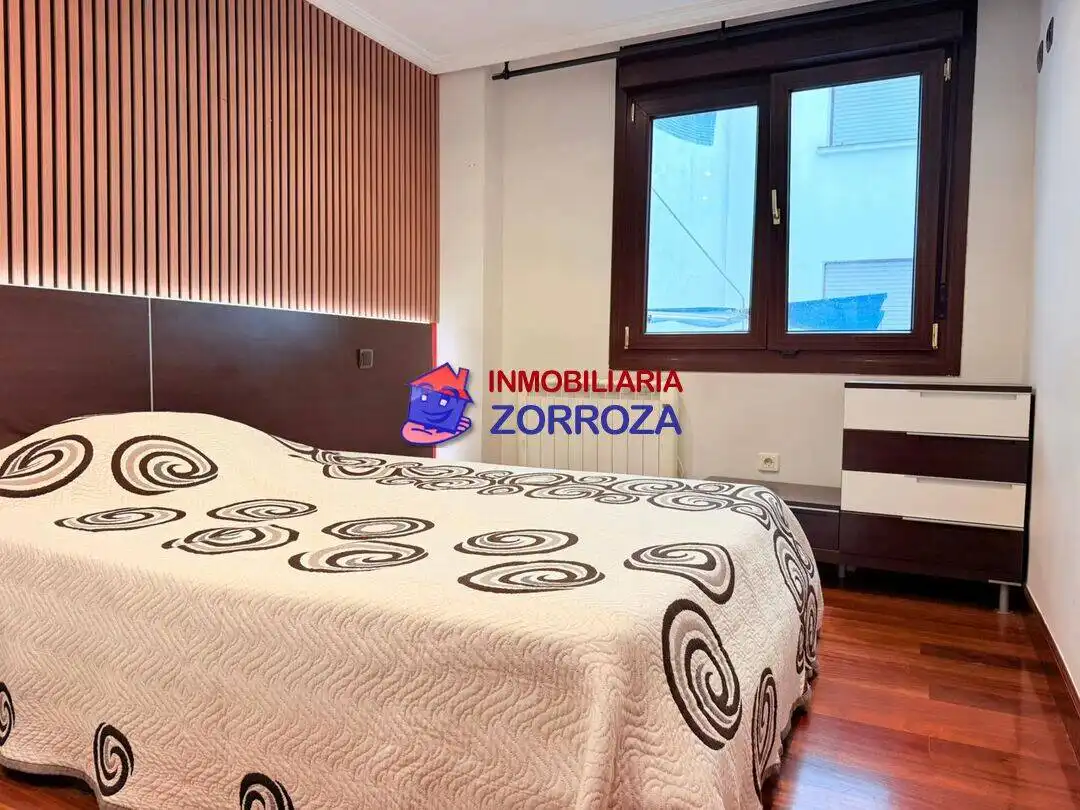 Bedroom of Flat for sale in Bilbao   with Heating and Furnished