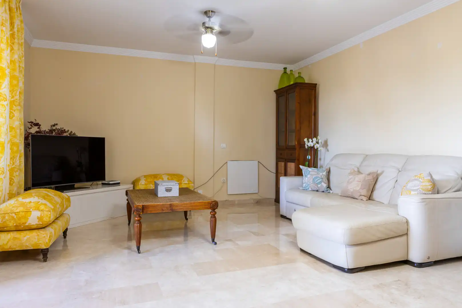Piso en venta en Avenida Valeriano Rodríguez, Santa María