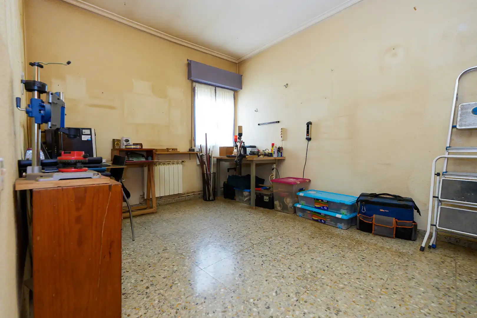 Piso en venta en Calle General Urrutia, Oeste
