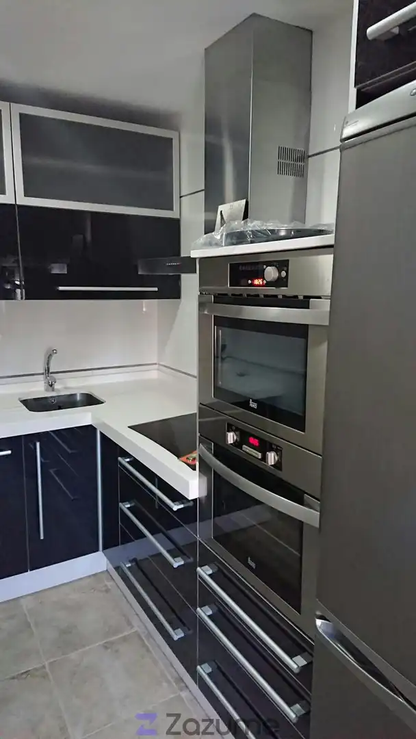 Cocina de Dúplex de alquiler en Dos Hermanas con Aire acondicionado, Calefacción y Terraza