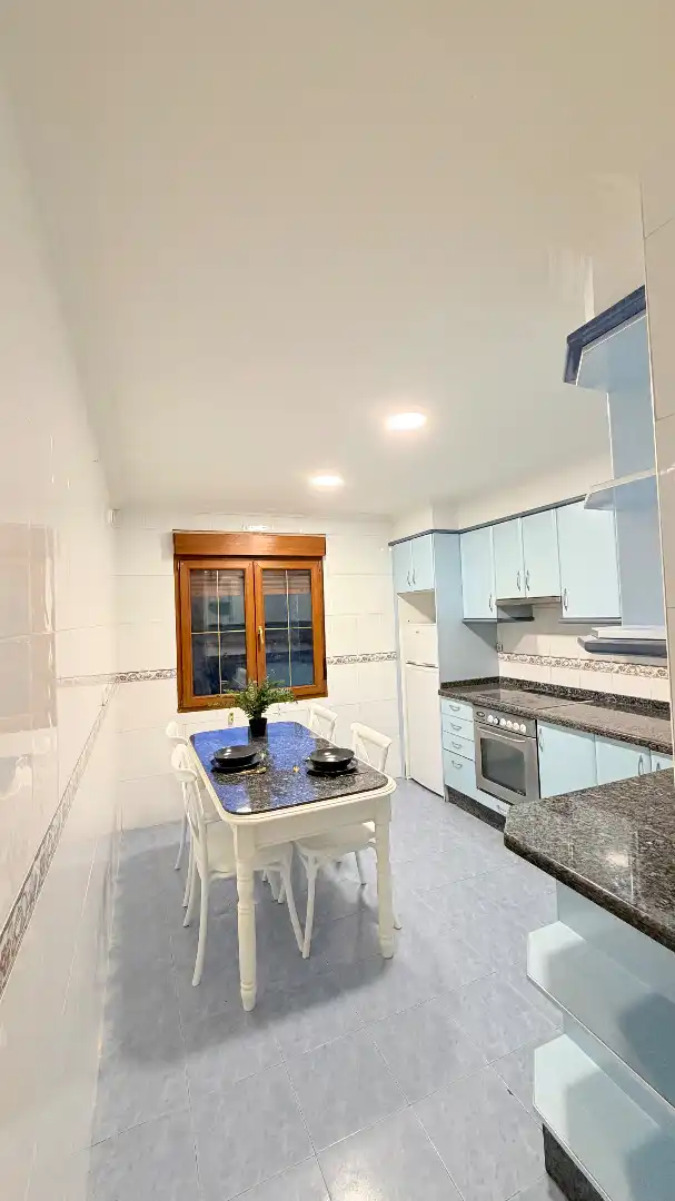 Küche von Haus oder Chalet zur Miete in Gijón  mit Heizung, Privatgarten und Möbliert