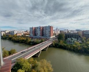 Vista exterior de Pis en venda en Valladolid Capital amb Calefacció, Terrassa i Traster