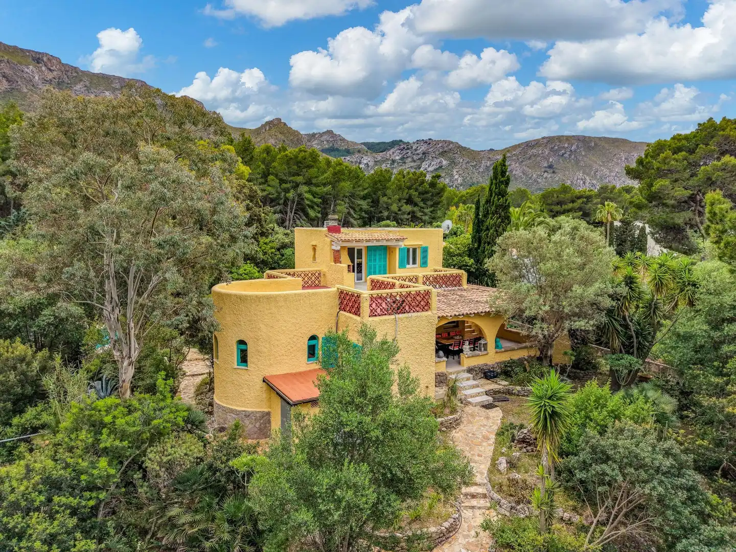 Vista exterior de Casa o xalet en venda en Artà amb Aire condicionat, Calefacció i Jardí privat