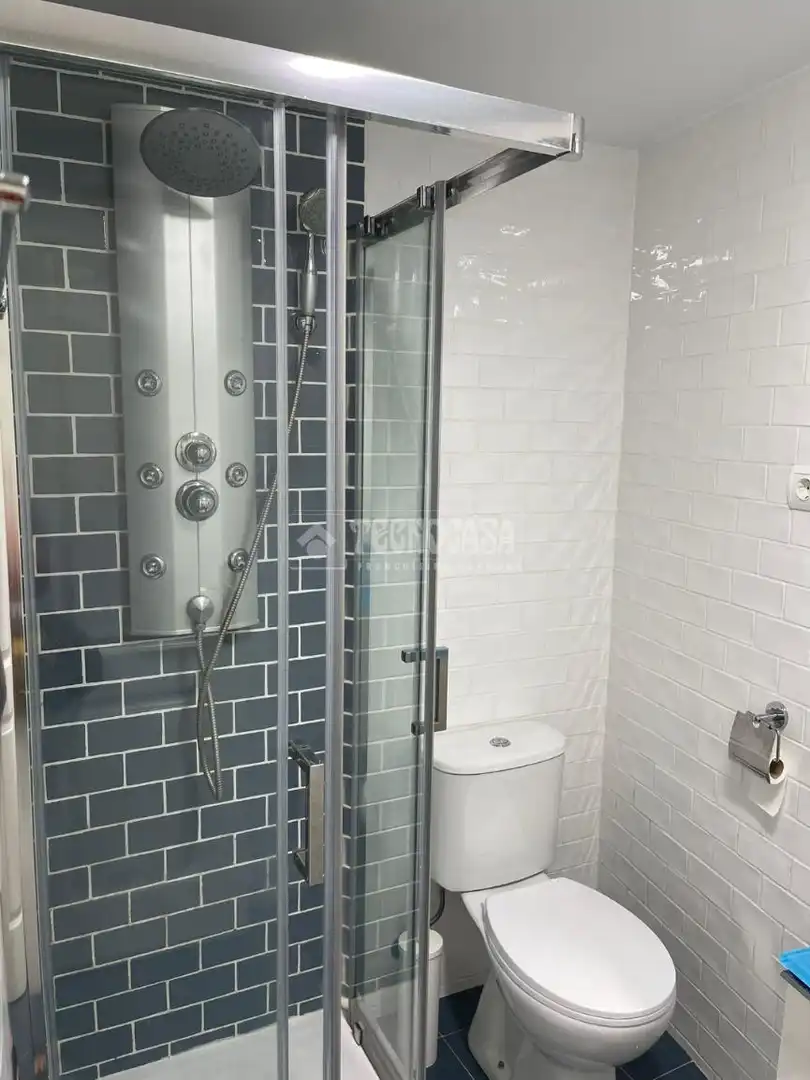 Baño de Piso en venta en Madrid con Aire acondicionado y Calefacción