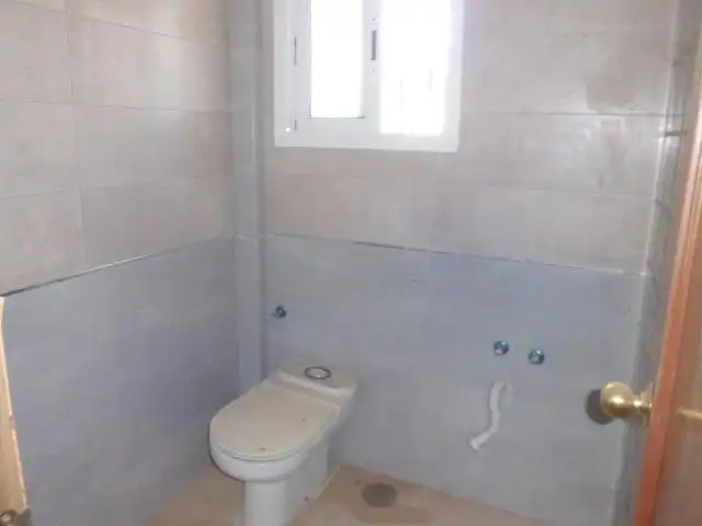 Baño de Casa adosada en venta en Aznalcázar