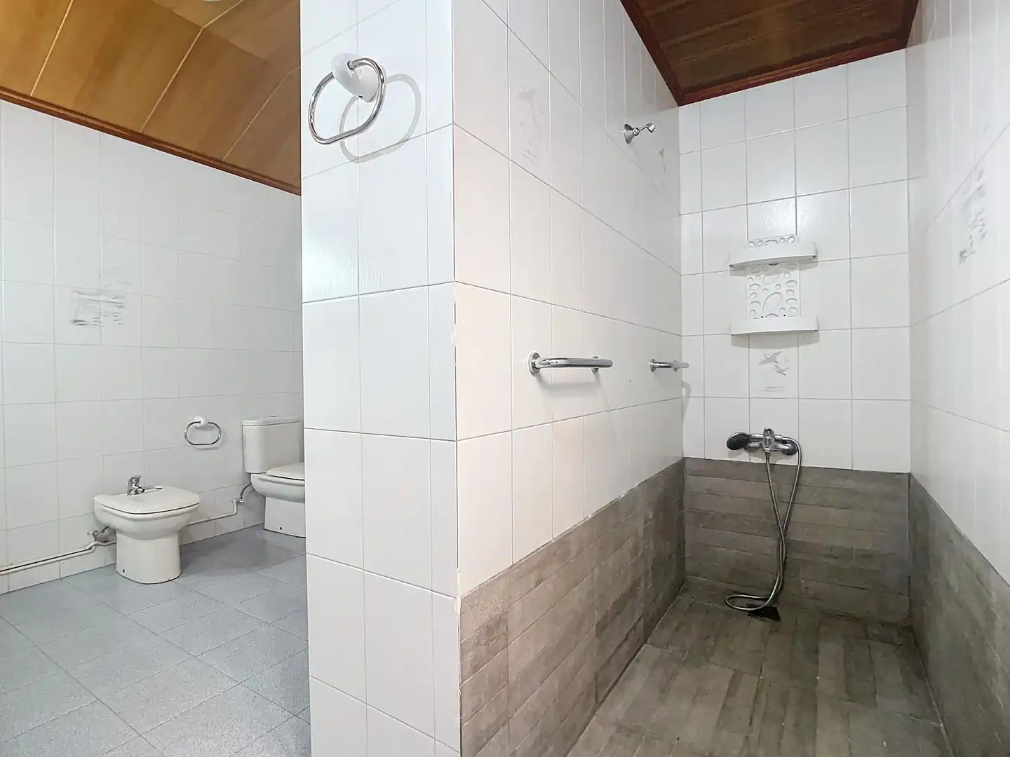 Baño de Finca rústica en venta en Tibi con Jardín privado, Terraza y Trastero