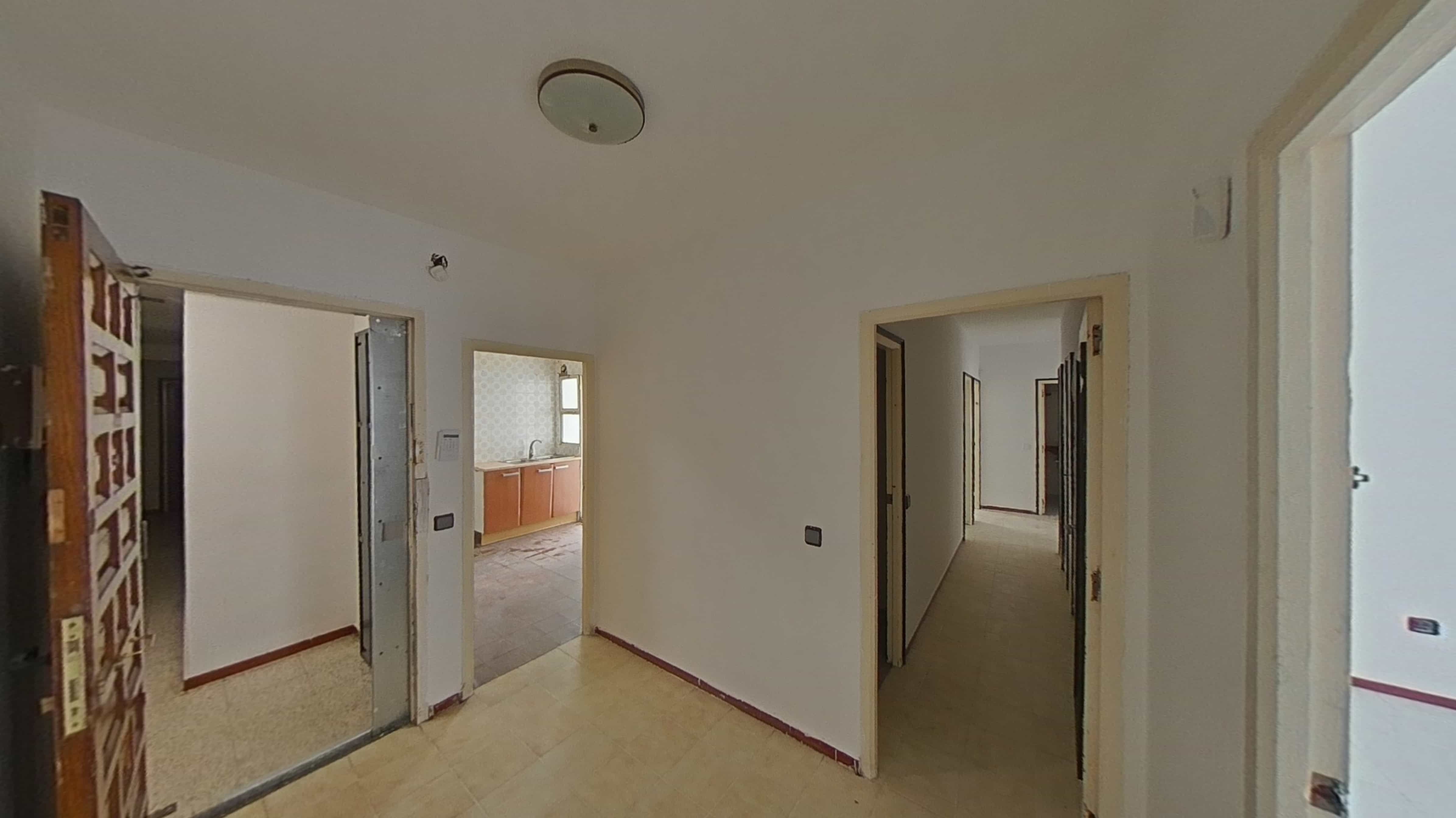 Flat for sale in Dr Ferran, Parc Bosc - Castell