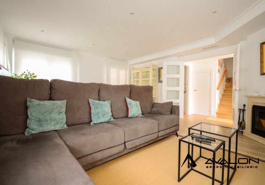Living room of Single-family semi-detached for sale in Aljaraque  with Air Conditioner, Heating and Private garden
