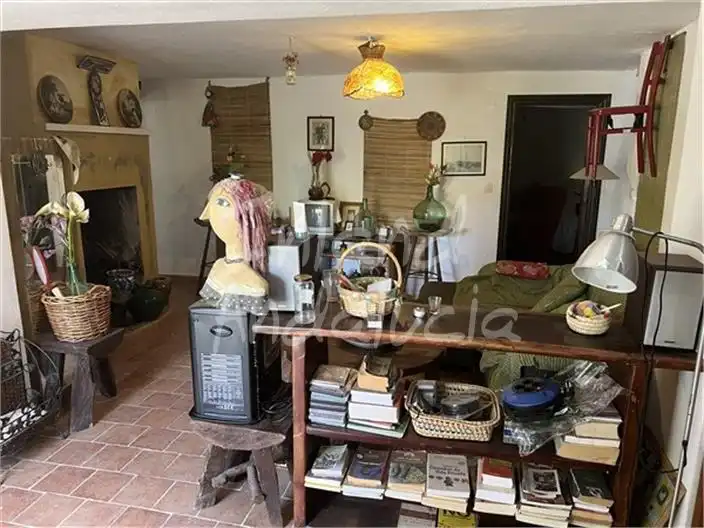 Country homes for sale in Castillo de Locubín  with Terrace, Storage room and Internet