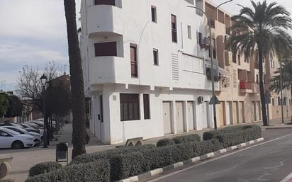 Vista exterior de Casa adosada en venda en Vinalesa amb Aire condicionat, Calefacció i Terrassa