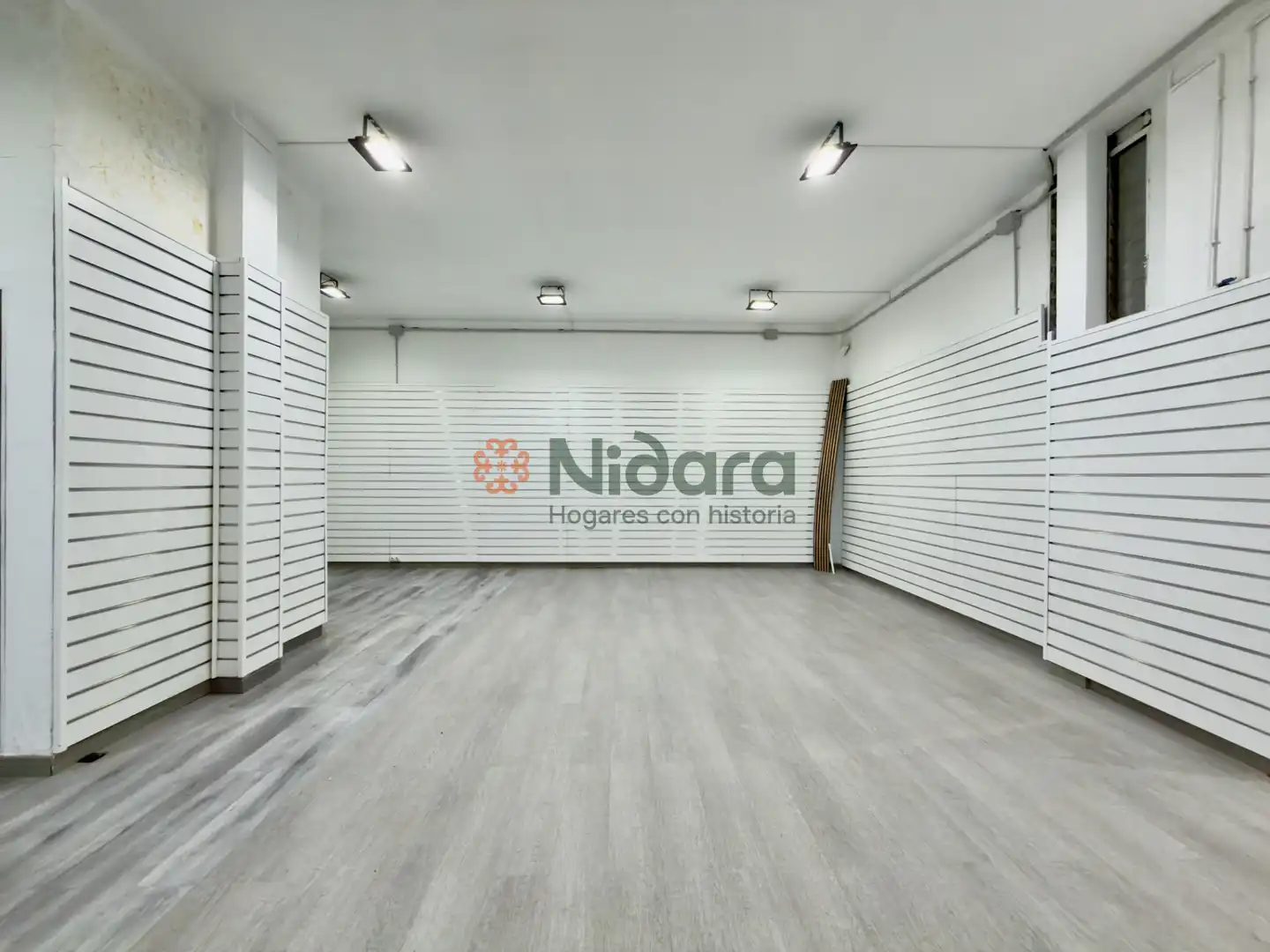 Local comercial de lloguer a Carrer de Floridablanca, imagen 13