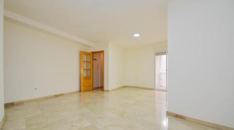 Foto 4 de Piso en venta en Avenida Andalucía, Atarfe, Granada