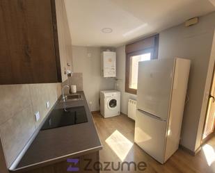 Flat to rent in C. Real Baja, Área Rural