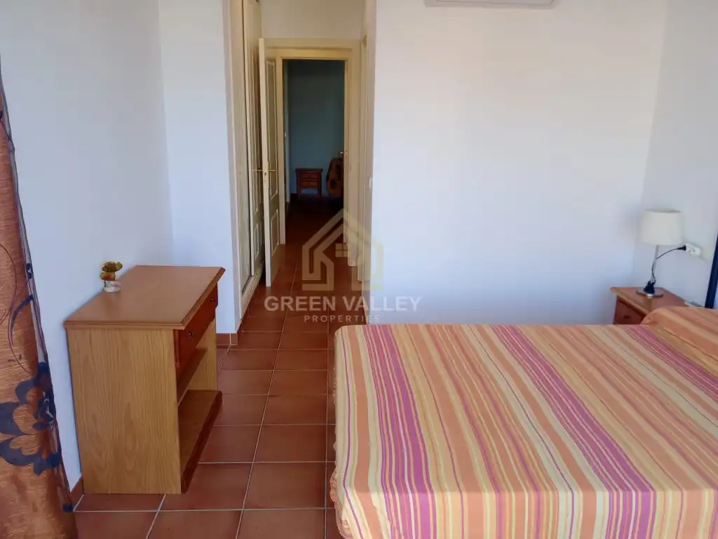 Schlafzimmer von Wohnungen zum Verkauf in La Alcaidesa mit Klimaanlage, Terrasse und Schwimmbad