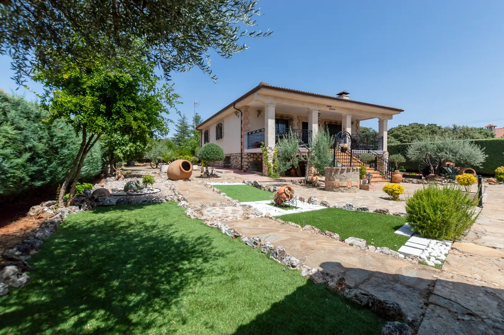 Jardín de Casa o chalet en venta en Hontoba con Calefacción, Jardín privado y Terraza