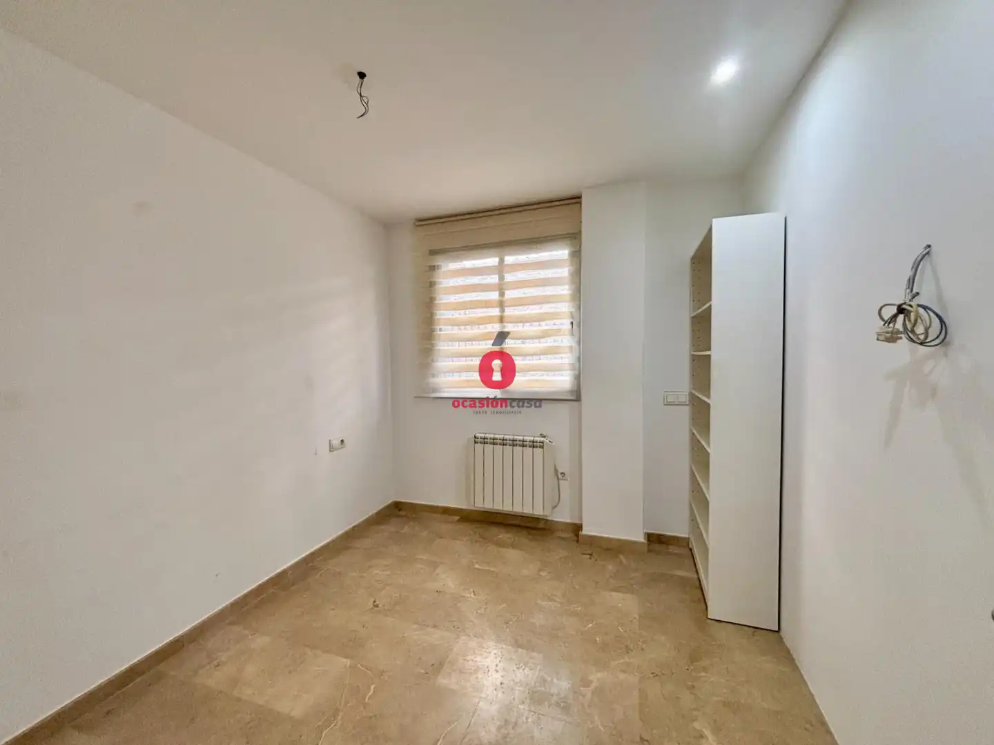 Schlafzimmer von Erdgeschoss zum Verkauf in Badalona mit Heizung, Abstellraum und Ofen