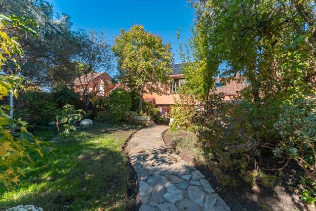 Casa adosada en Venta en Calle del Monte Urgull en Las Matas  - Peñascales