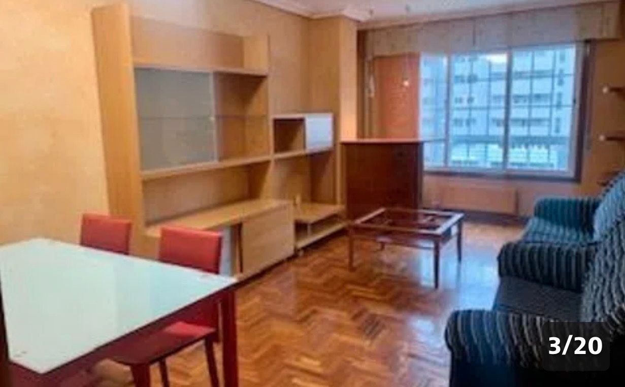 Living room of Flat for sale in León Capital   with Heating, Parquet flooring and Terrace