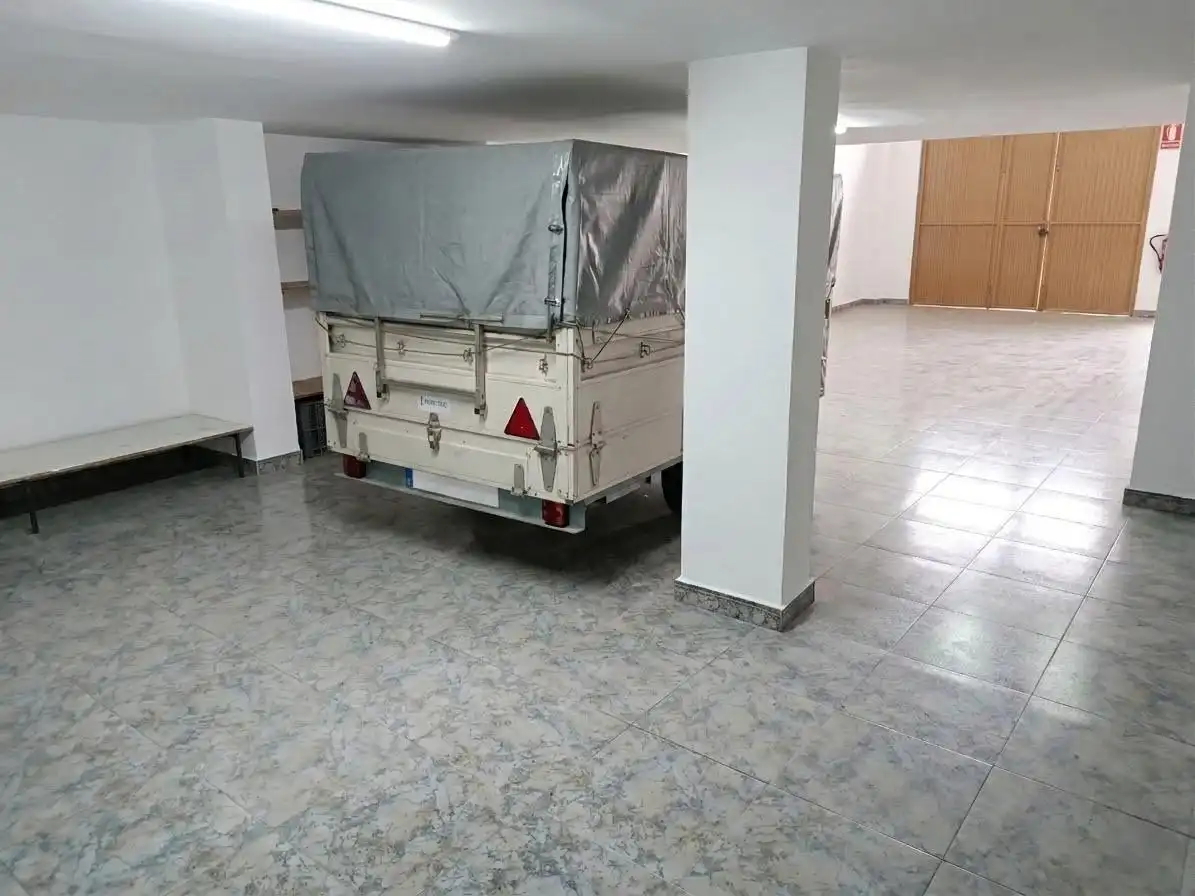 Parking de Casa o chalet en venta en Carcaixent con Calefacción y Terraza