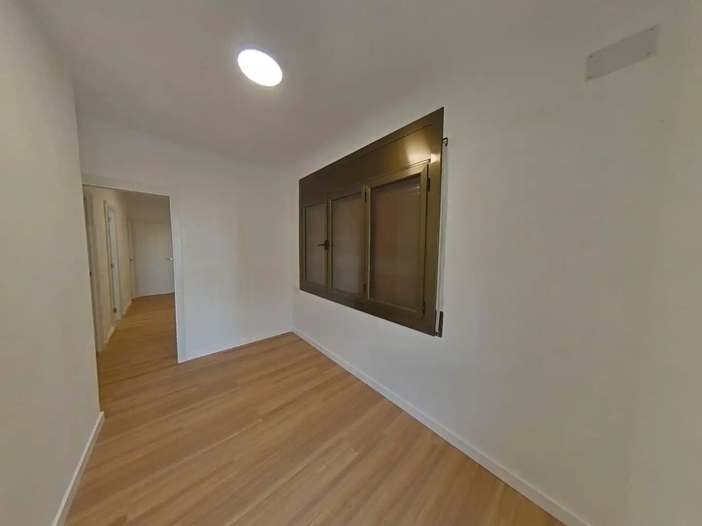 Einfamilien-Reihenhaus zum Verkauf in El Vendrell mit Privatgarten und Parkett