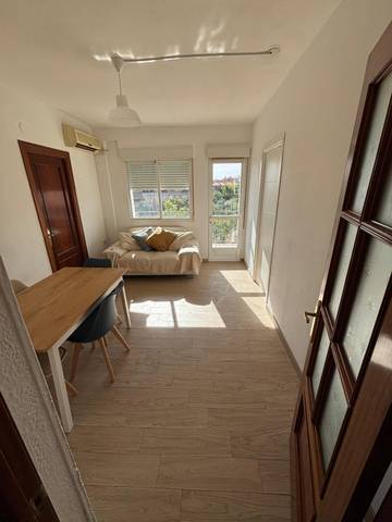 Piso en Alquiler en Cartuja