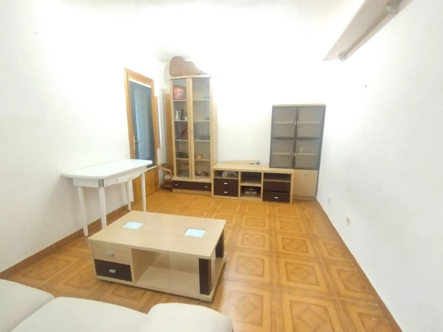 Flat for sale in Getafe  with Air Conditioner, Heating and Furnished