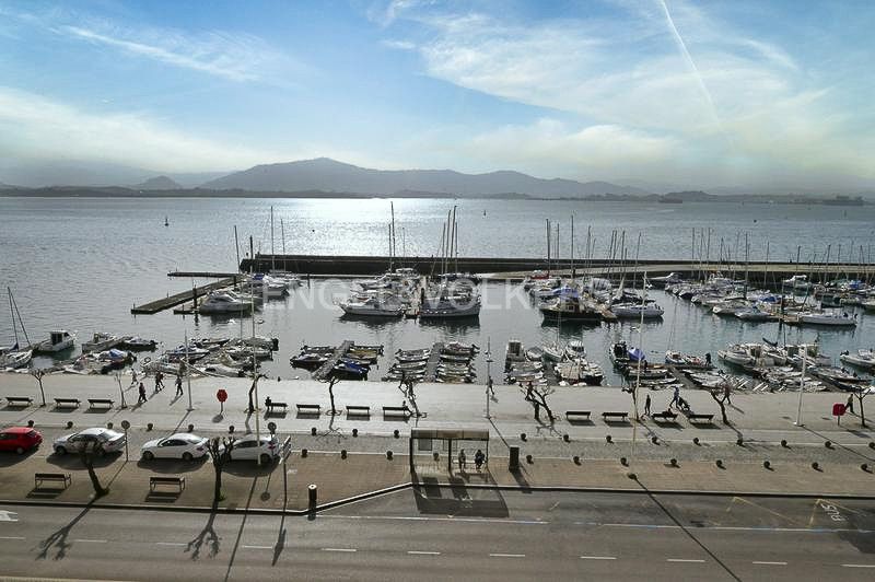 Exterior view of Apartment for sale in Santander  with Air Conditioner, Heating and Terrace