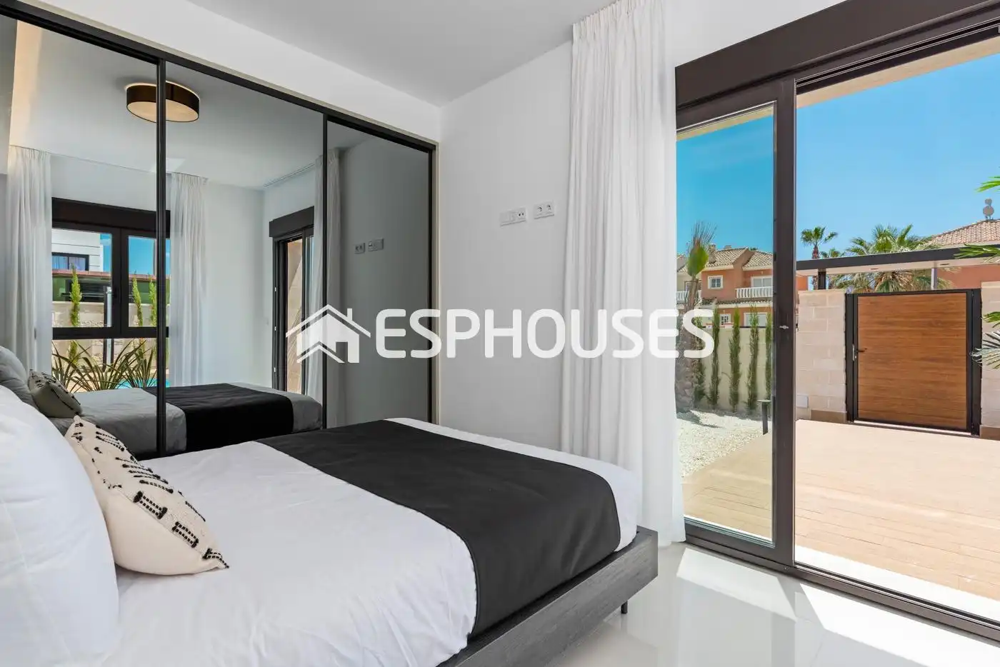 Habitación de Casa o chalet en venta en Rojales con Terraza, Piscina y Balcón