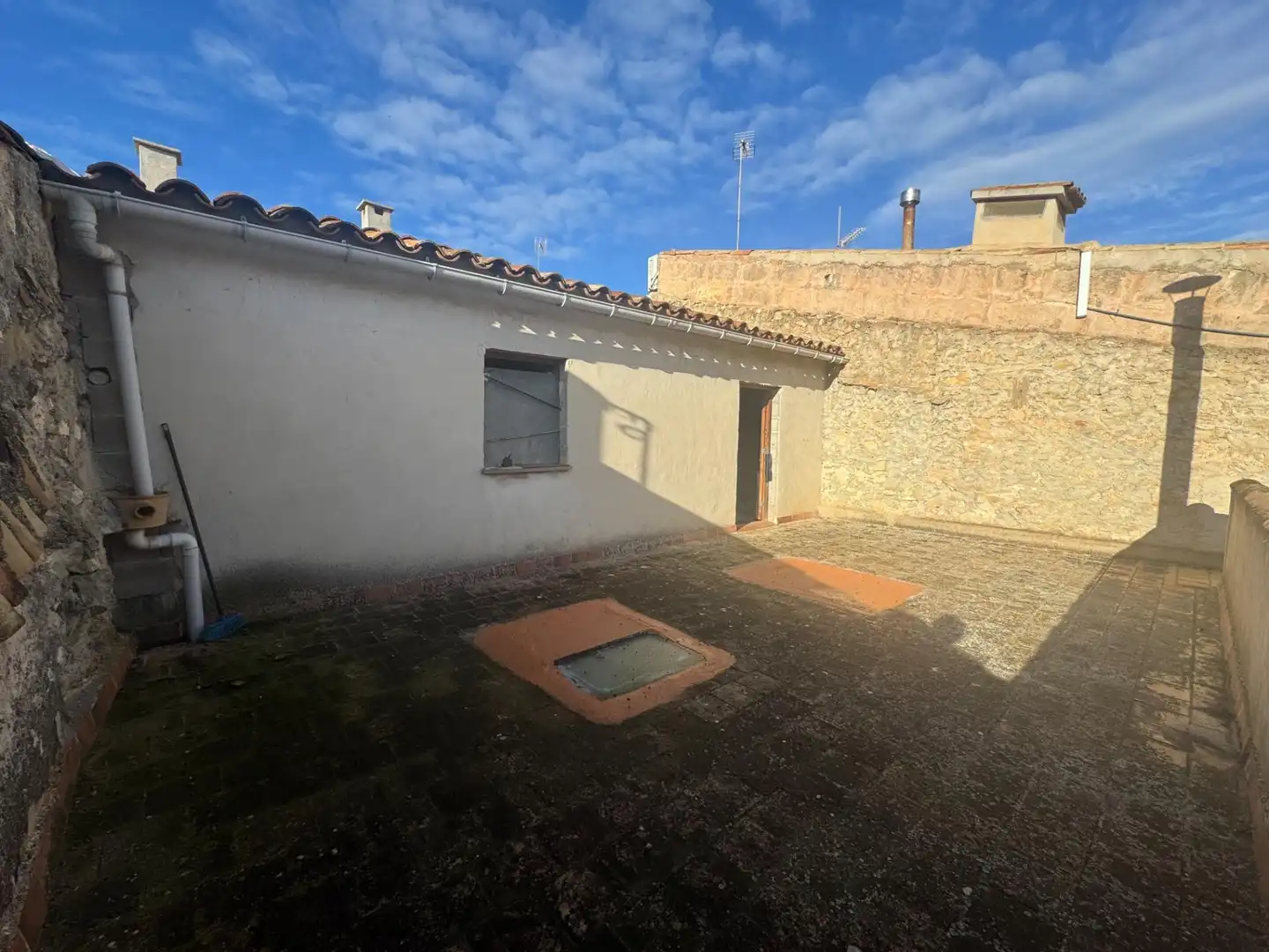 Exterior view of Houses for sale in Sant Joan  with Private garden and Terrace