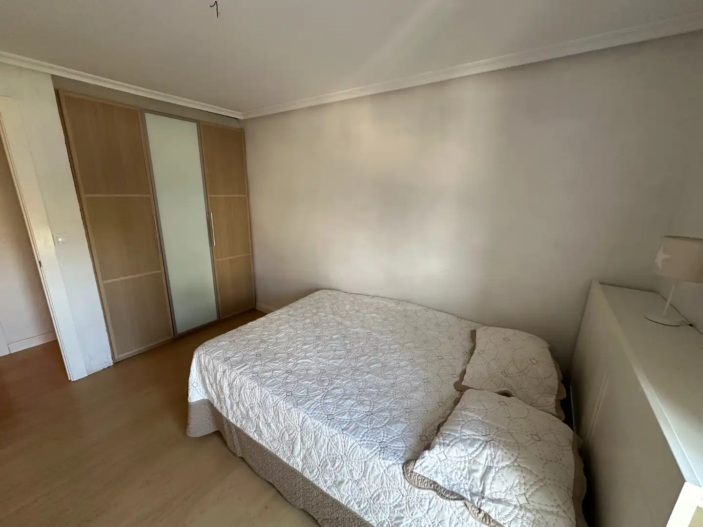 Schlafzimmer von Wohnungen zum Verkauf in Burgos mit Heizung