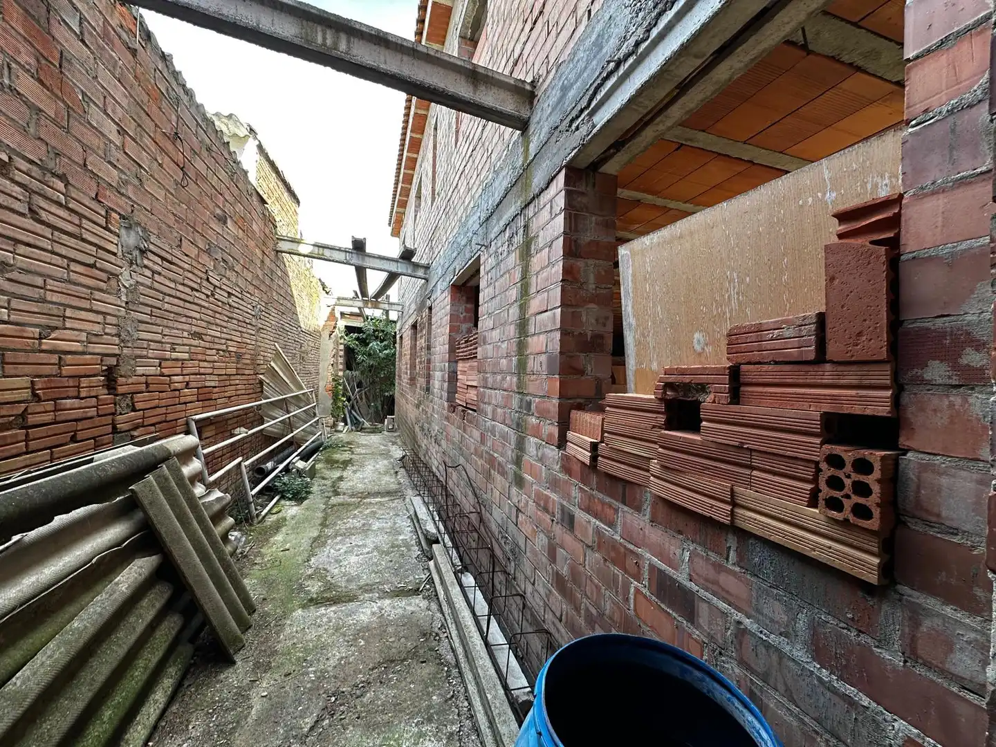 Finca rústica en venda en Lleida amb Jardí privat, Terrassa i Traster