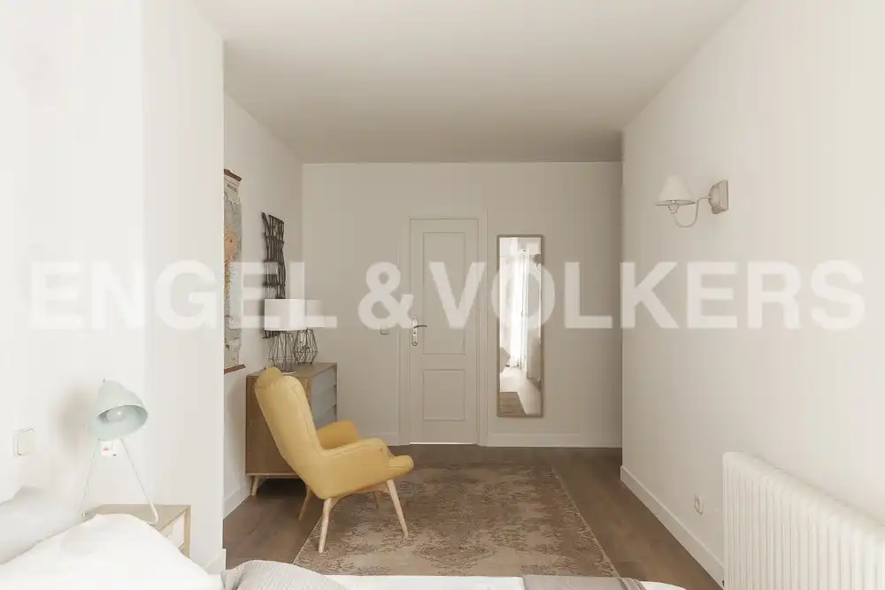 Bedroom of Flat for rent in Madrid  with Air Conditioner, Heating and Private garden
