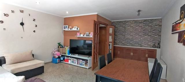 Piso en Venta en Carrer d'Alacant en Plaza Illes Columbretes