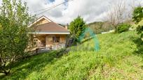 Casa o xalet en venda en San Martín del Rey Aurelio amb Calefacció, Jardí privat i Parquet