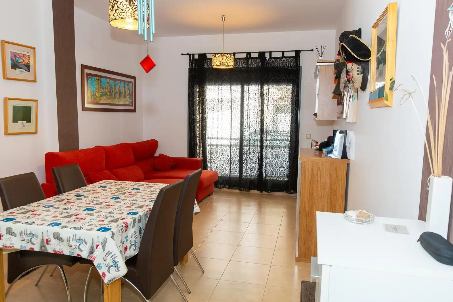 Wohnzimmer von Erdgeschoss zum Verkauf in Alcanar mit Terrasse