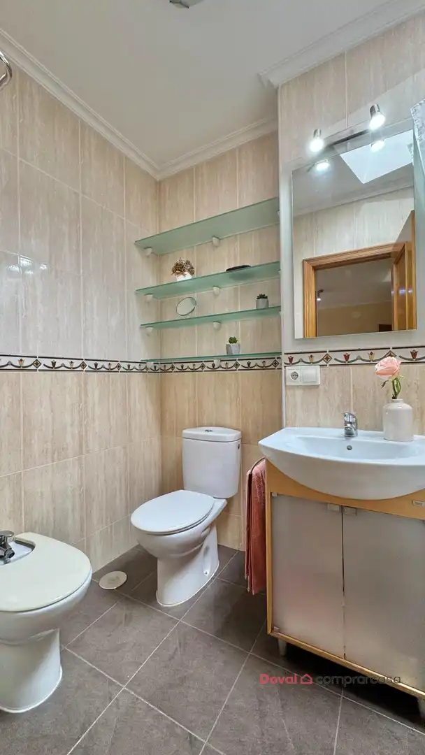 Piso con ascensor en venta en Tui, imagen 17