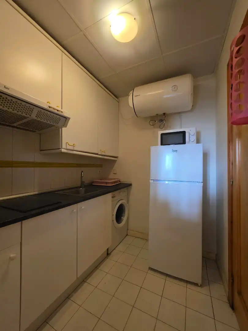 Küche von Wohnung zum Verkauf in Madrid mit Klimaanlage, Heizung und Parkett