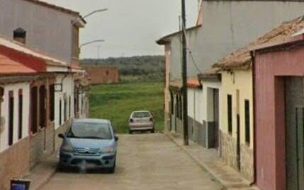 Photo 2 of House or chalet for sale in Calle Baile de la Pera, San Bartolomé de las Abiertas, Toledo