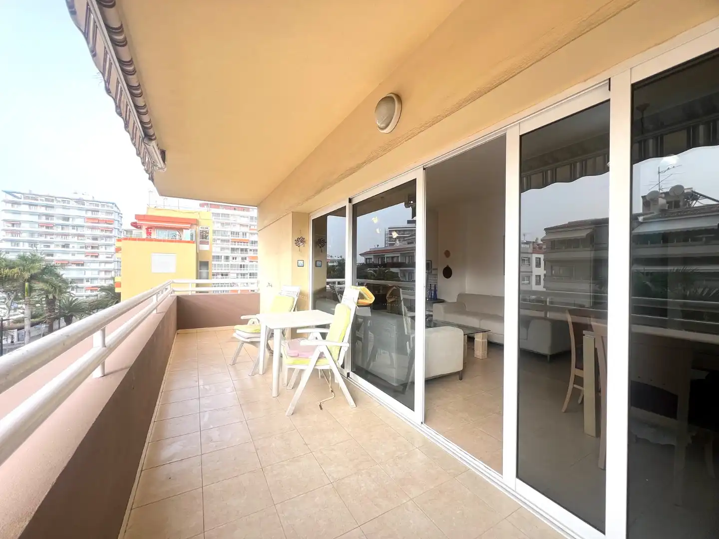 Terraza de Piso de alquiler en Puerto de la Cruz con Terraza y Piscina comunitaria