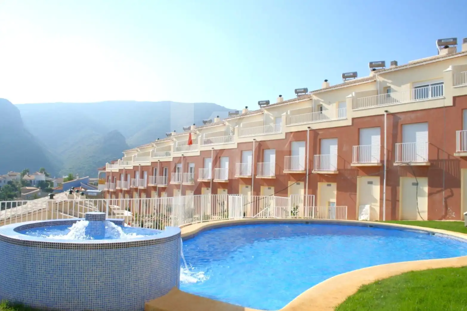 Piscina de Apartament en venda en Pedreguer amb Aire condicionat, Calefacció i Jardí privat
